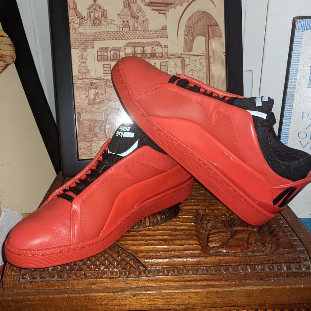 *Rare* Puma x McQueen red sz10
